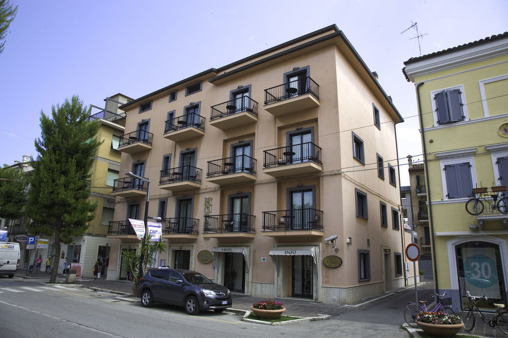 Hotel Enzo Porto Recanati Ngoại thất bức ảnh